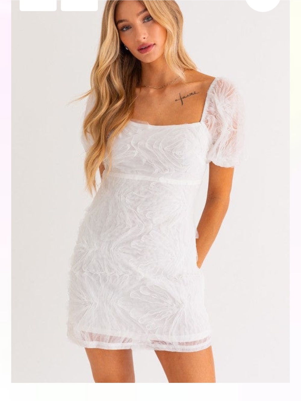 Le Lis White Lace Square-Neck Mini Dress with Puff Sleeves - Picture 2 of 7